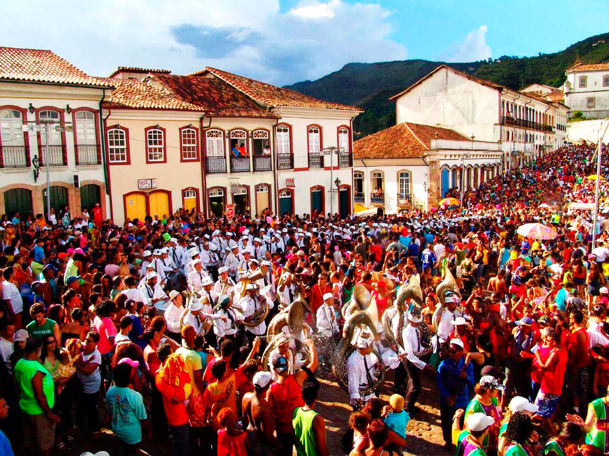 Foliões no Carnaval de Ouro Preto, Minas Gerais