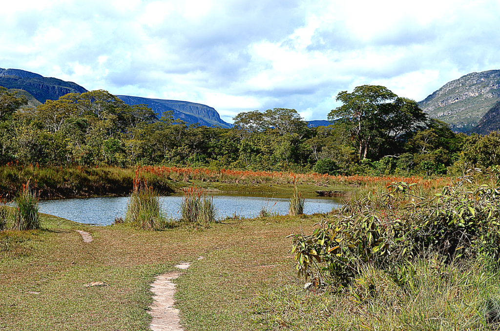 Lagoa Bonita no Circuito das Lagoas do Parque Nacional da Serra do Cipó