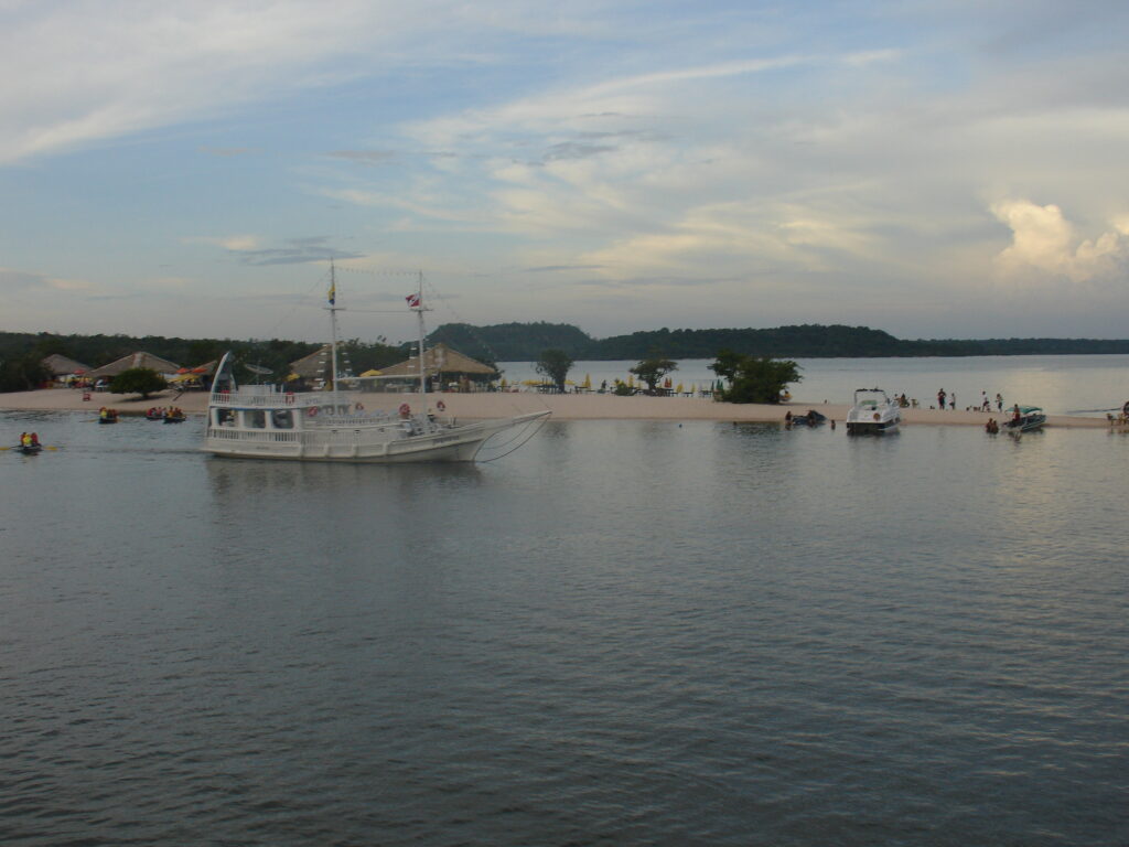 Ilha do Amor em Alter do Chão, distrito de Santarém, Pará